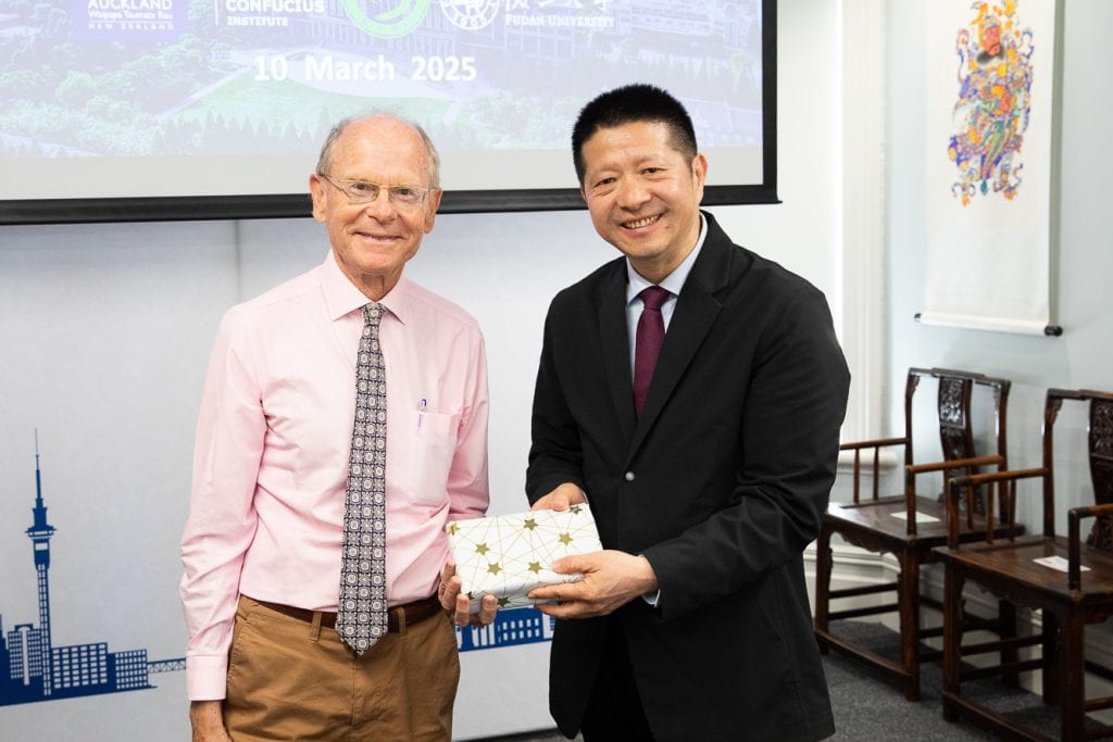 Prof Clark and President of Fudan